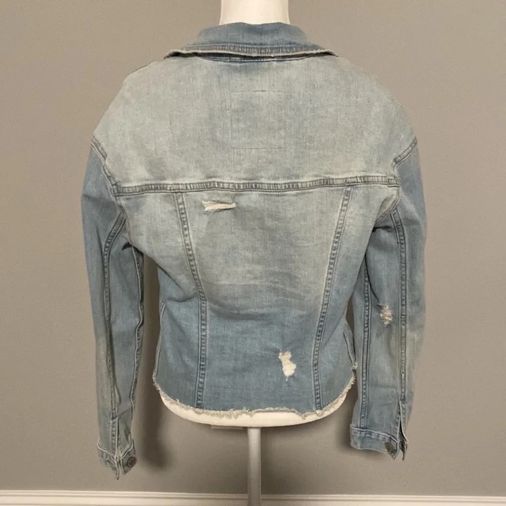 Hollister lightly worn